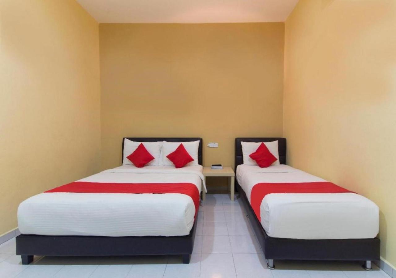 Alpha Hotel